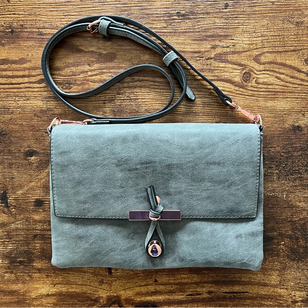Francescas Green & Rose Gold Loop Closure Crossbody Purse